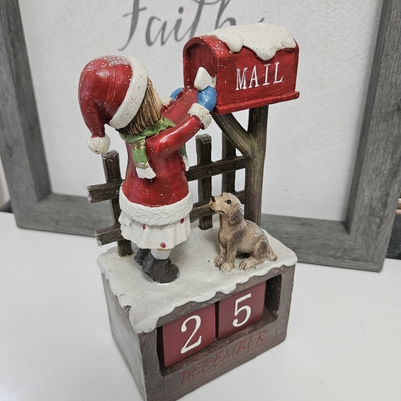 Letter to Santa Girl and her dog Mailbox December Block Calender Decorat… - Picture 14 of 15